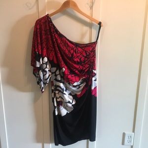 Adorable one shouldered dress